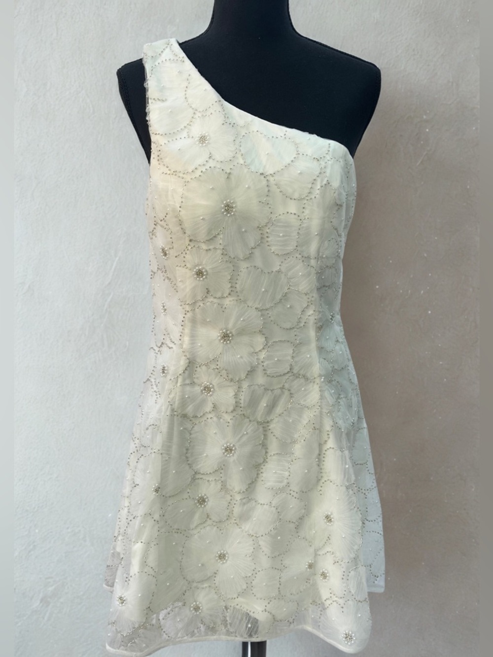 Petal & Pup Ashly Off Shoulder Mini Dress - Size M - White (No Bow)
